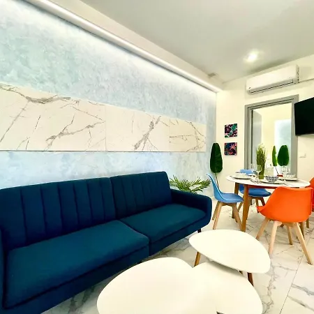 The Sky Yard Eclectic דירה