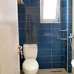 Apartment The Sky Yard Eclectic Rhodes City