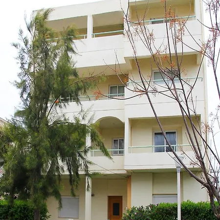 The Sky Yard Eclectic Apartment