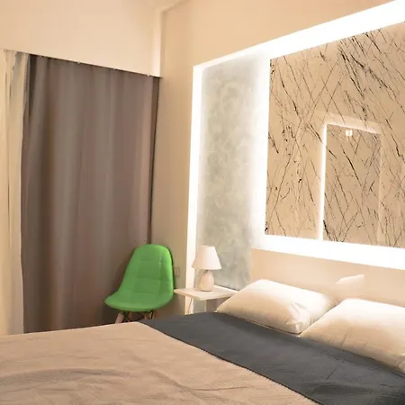The Sky Yard Eclectic Apartman Rhodes City
