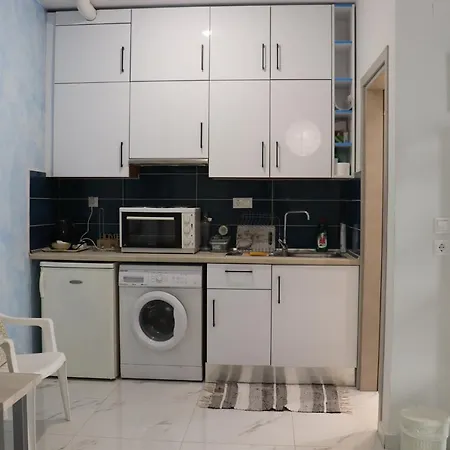 The Sky Yard Eclectic Apartman