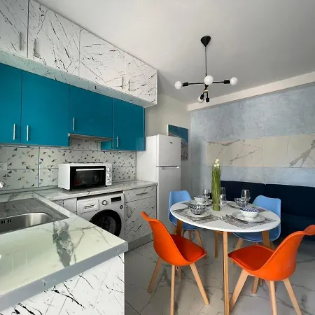 The Sky Yard Eclectic Apartman Rhodes City