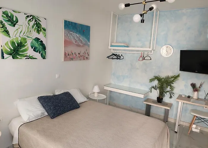 The Sky Yard Eclectic דירה עיר רודוס